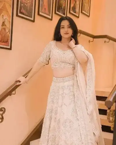 Escort Service In Sikandra
